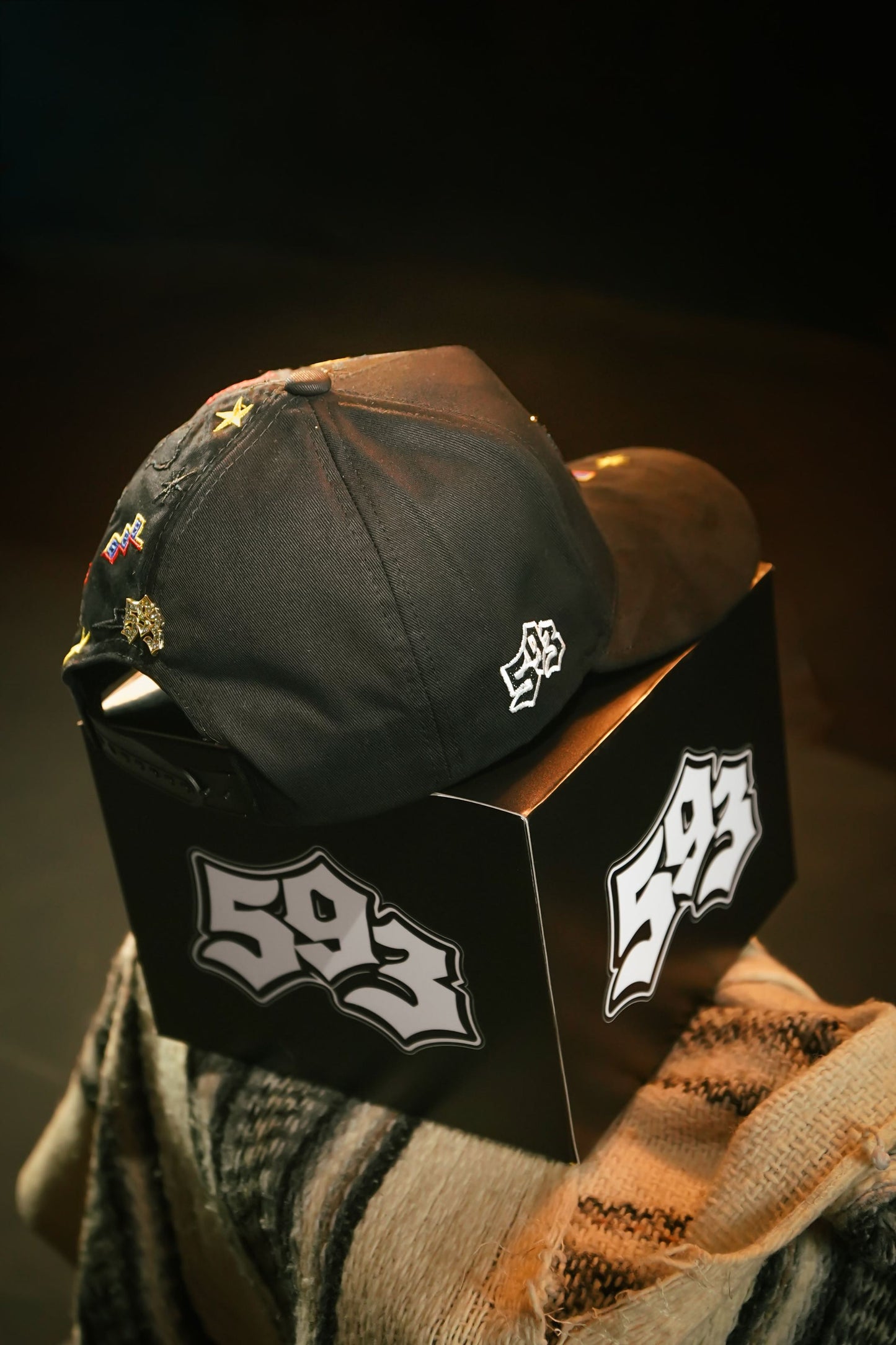 593 HAT